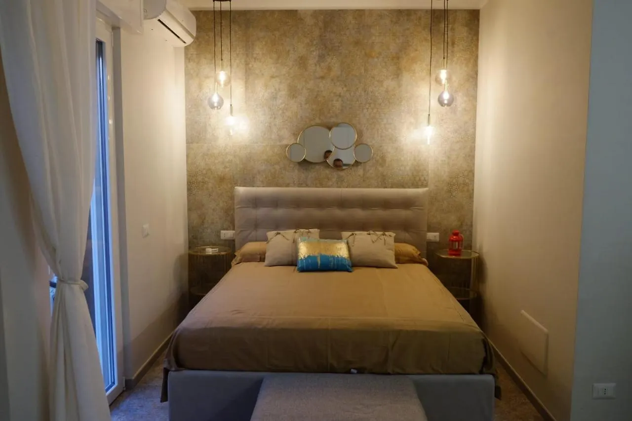 Suite107 Bari 0*,