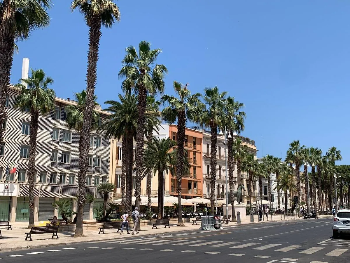 Suite107 Bari Italie