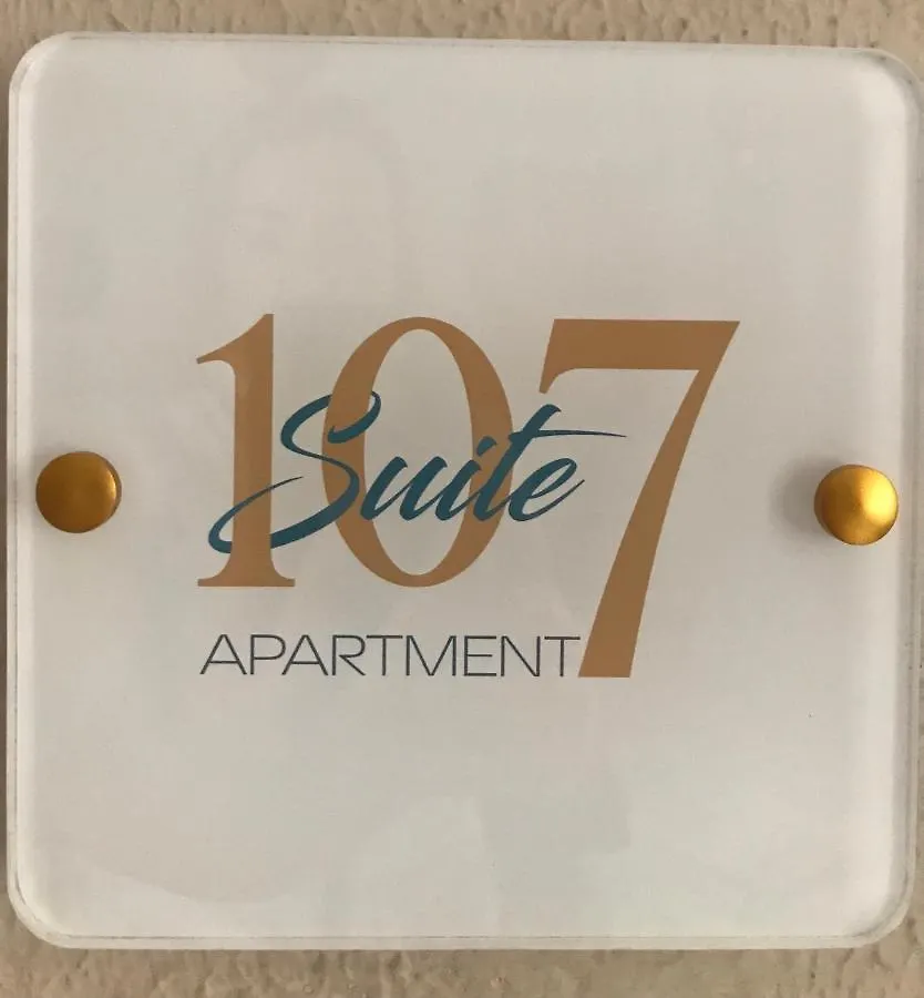 Suite107 Bari Apartament